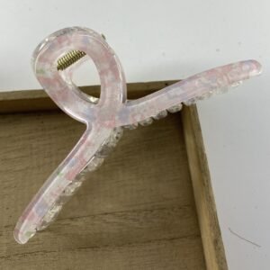 Pastel Silk Infinity Loop Hair Claw(အရောင်နု Infinity ညှပ်ကလစ်)