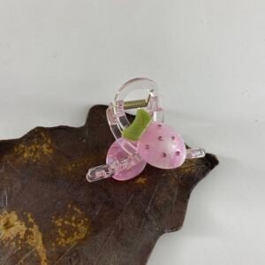 Strawberry Sparkle Claw (စတော်ဘယ်ရီ ကျောက်စီကလစ်)