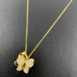 Butterfly Sparkle Pavé Pendant Necklace(စိန်စီလိပ်ပြာဆွဲသီး ဆွဲကြိုး)
